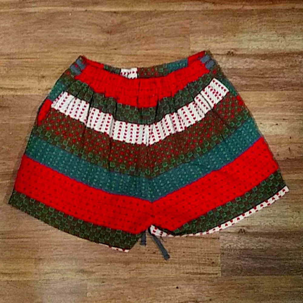 Holiday shorts